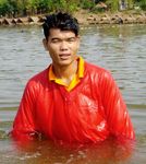 SURVIVAL, OPEN WATER, BE VISIBLE
Be seen in bright colours while you explore new places 3